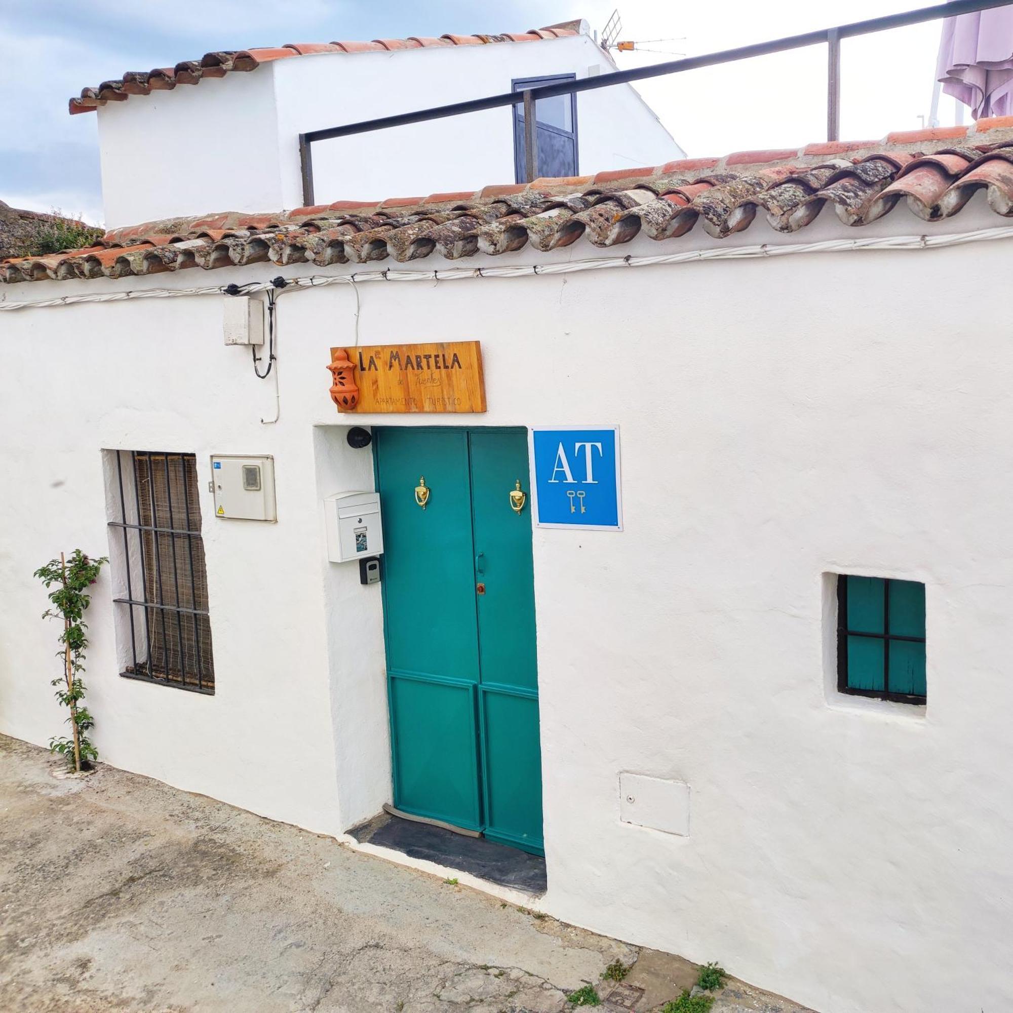 La Martela De Fuentes Casa De Diseno Rural Villa Fuentes de León Exterior foto